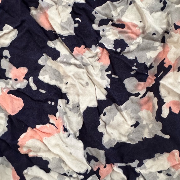 Women's Navy Floral Blouse 3X, Plus Size, Saint Tropez West - Picture 4 of 9